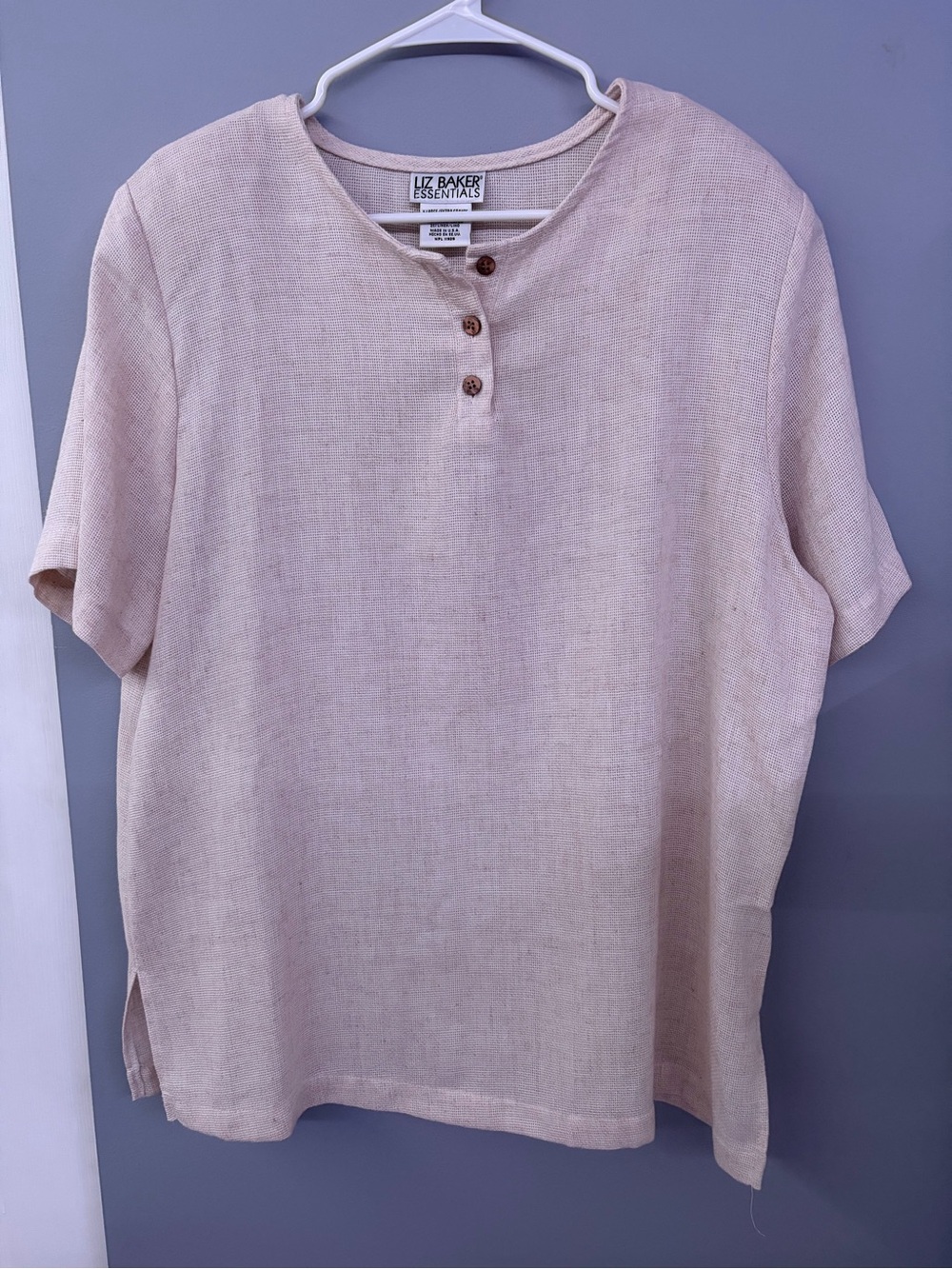 Vintage Liz Baker Essentials Women's Cream/Tan Short-Sleeve Henley Top Size XL